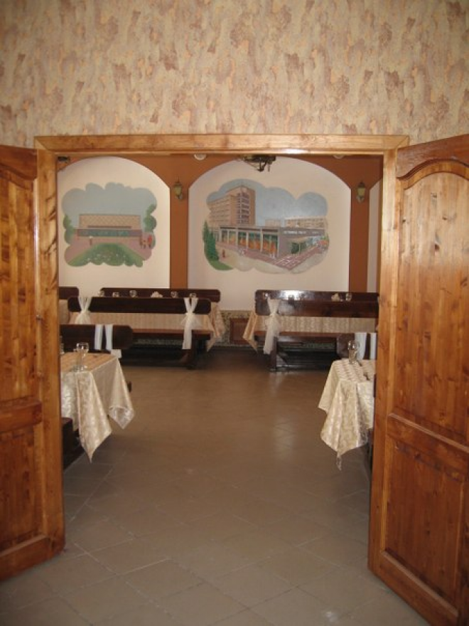 снимок оформления Рестораны  Ностальжи на 3 мест Краснодара
